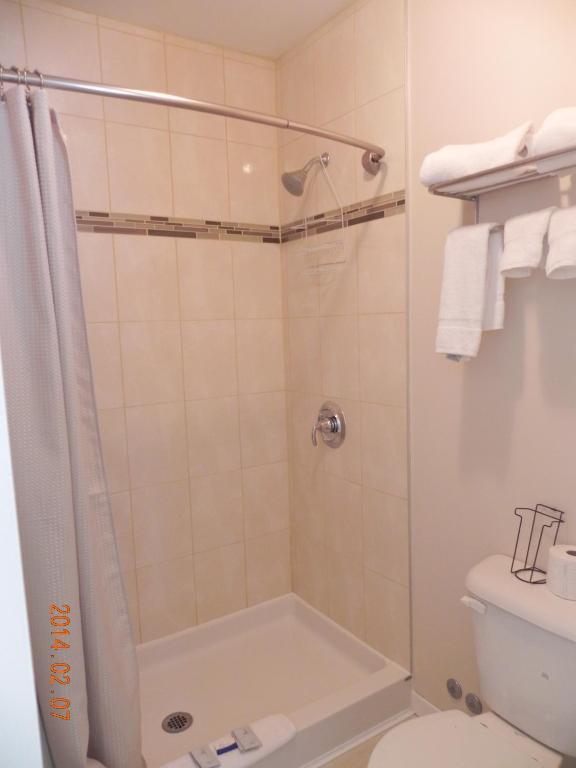 Cardinal Court Motel Сен Тома Стая снимка